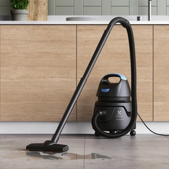Aspirador de Pó/Água Hidrolux com Conjunto de Acessórios e Rodas 360° 1400W 5L AWD01 127v Preto - Electrolux