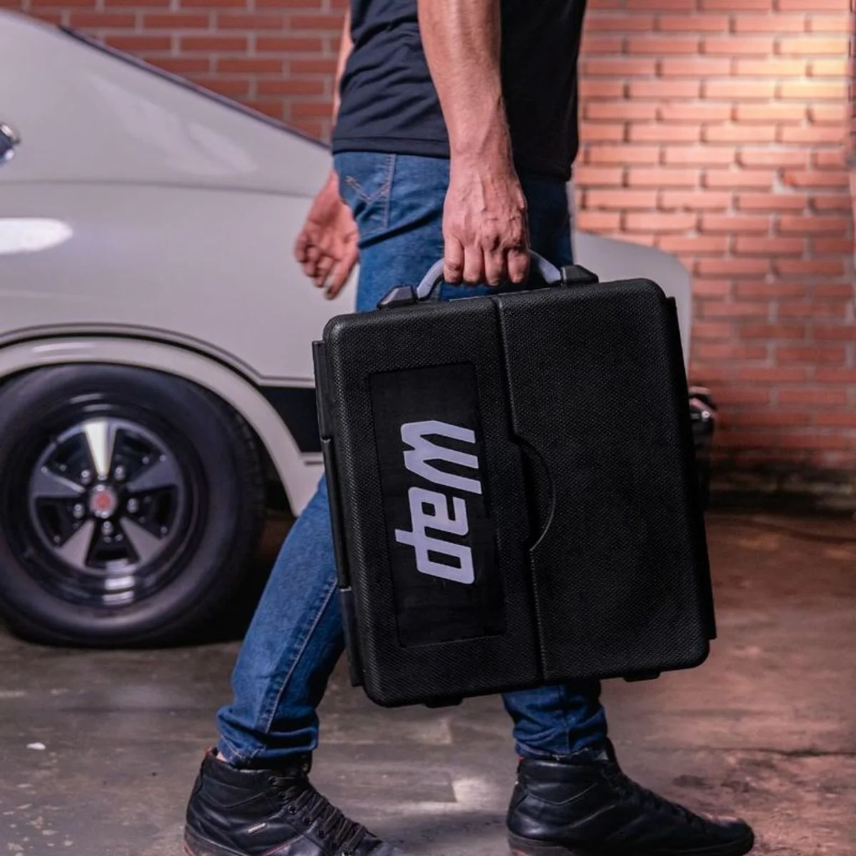 Kit de Ferramentas WAP 110 Peças WF M110 em Aço Cromo Vanádio com Maleta Organizadora - AP / MT